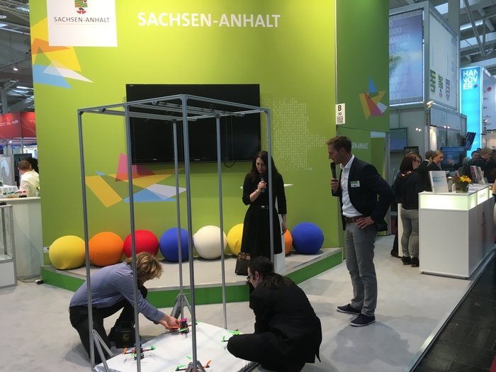 SwarmLab-CeBIT-3